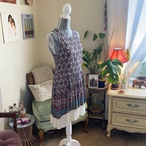 En Creme Midi Patterned Dress - medium.